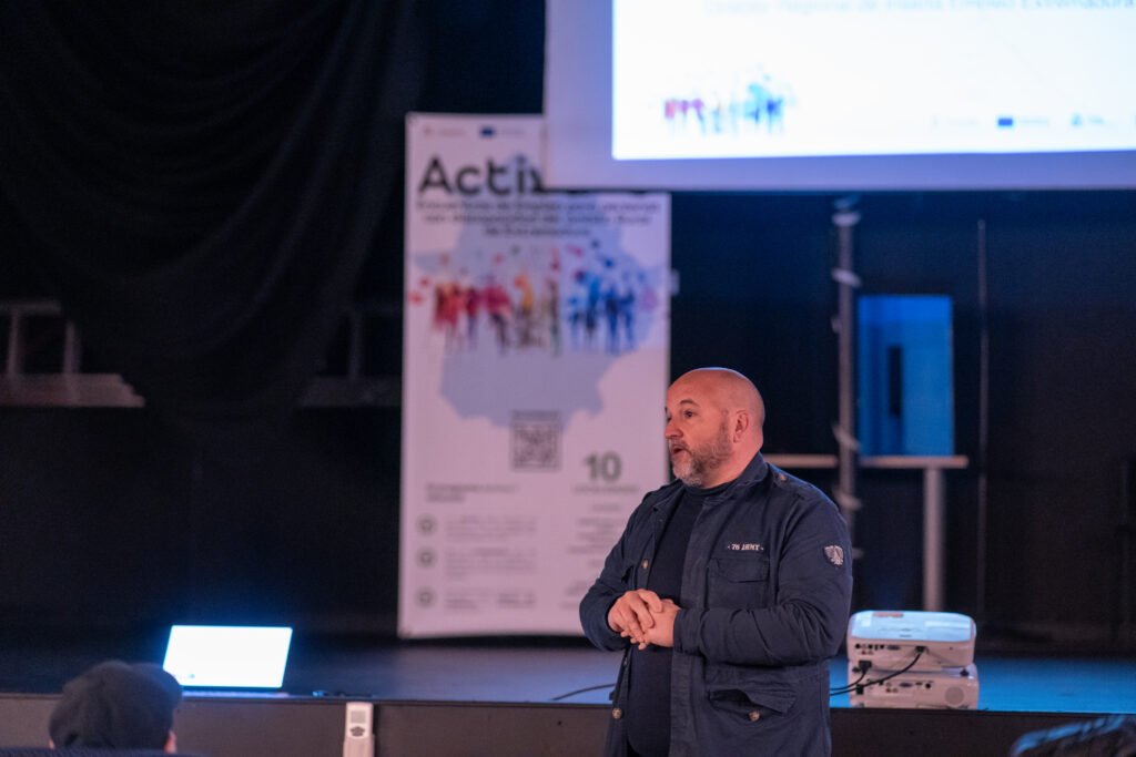 ActivaT cierra su recorrido en Talayuela reforzando el empleo inclusivo en Extremadura.