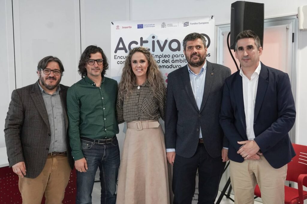 El talento con discapacidad desborda el evento ActivaT de Inserta Empleo en Villafranca de los Barros.